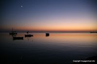 Nom du fichier=kerkennah-sidi-froj-coucher-soleil-110.jpg
Taille du fichier=101Ko
Dimensions : 1600x1067
Ajouté le : 09 Février 2009 kerkennah-sidi-froj-coucher-soleil-110.jpg